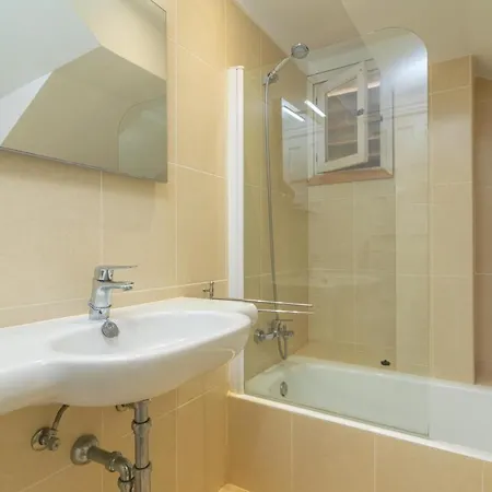 Apartment Ed Bellveure 2 B -duplex-